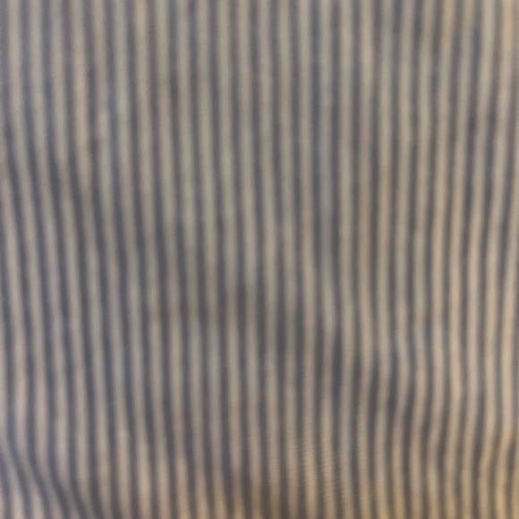 American Eagle off shoulder top - Picture 2 of 2